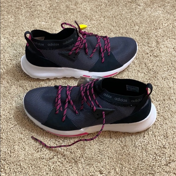 adidas women's quesa running shoe